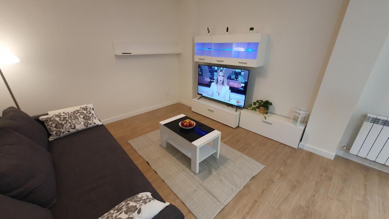 Auditorio Vicele - 2 Hab Y Sofa-Cama - Wifi - Vut-3692-As اوفيدو المظهر الخارجي الصورة